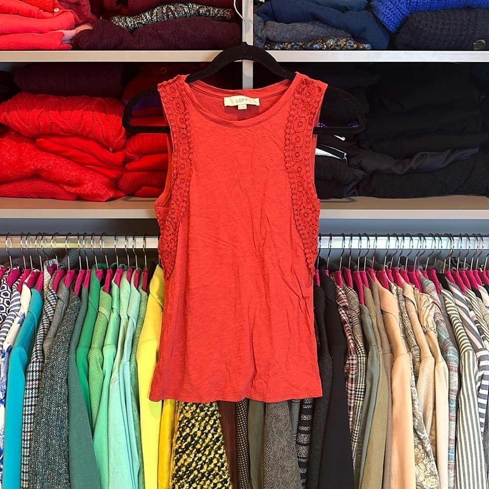 Loft burnt orange sleeveless embroidered top size XS